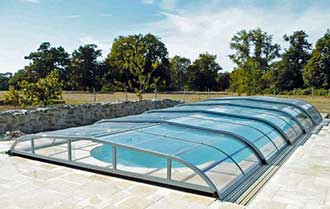 Abri piscine bas