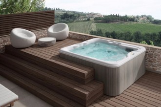 Installation d'un jacuzzi