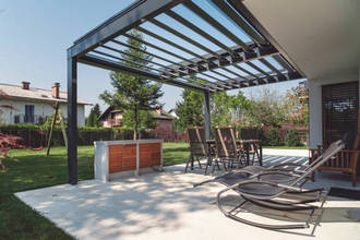 Pergola bioclimatique